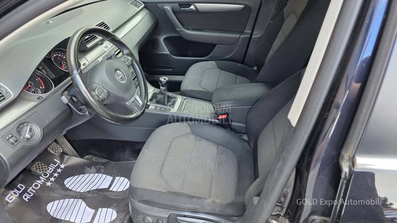 Volkswagen Passat B7 2.0 TDi BLUEMOTION