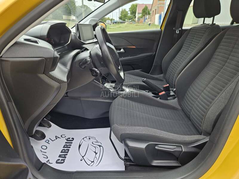Peugeot 208 1.2 pure tech