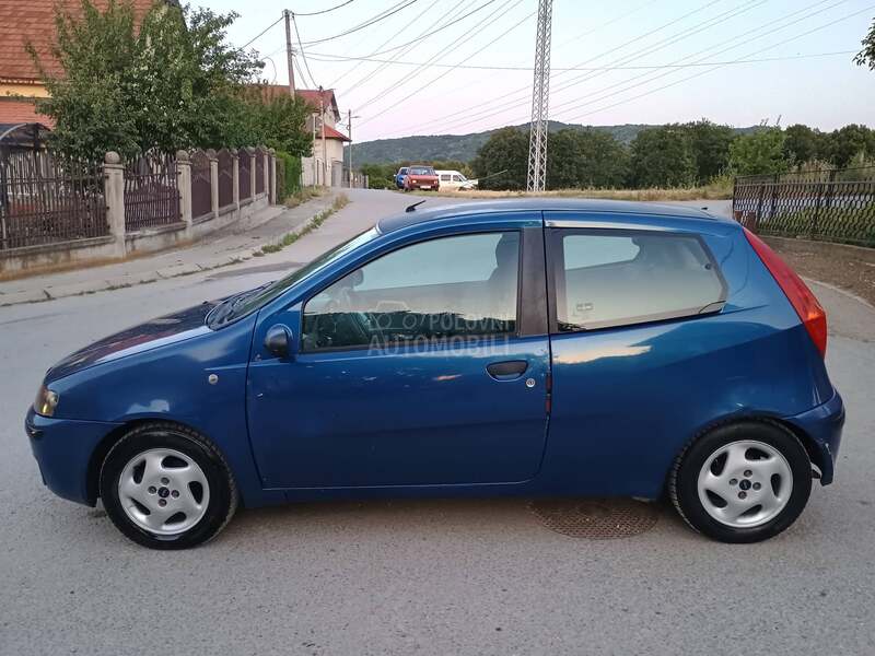 Fiat Punto Vla.snik