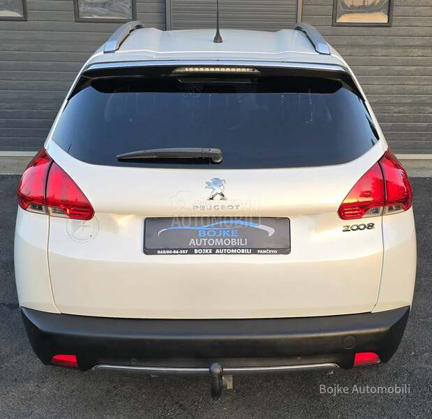 Peugeot 2008 1.6HDI FELINE