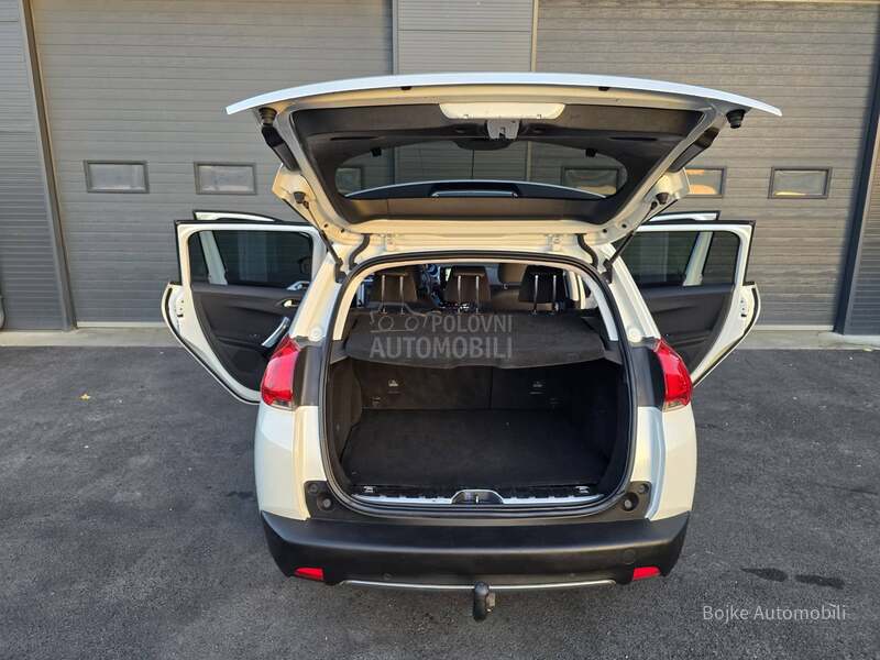 Peugeot 2008 1.6HDI FELINE
