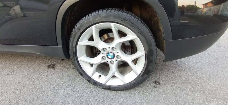 BMW X1 NA-VI KO-ZA