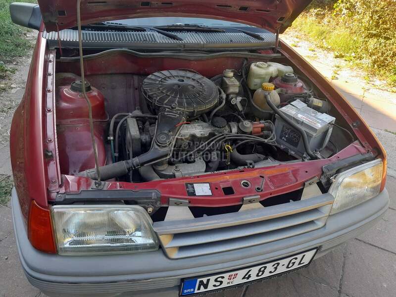 Opel Kadett 1.4 s