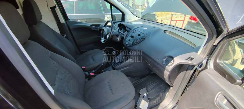 Ford Tourneo Courier ZA MAJSTORE