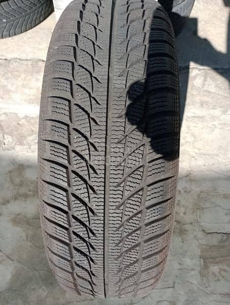Goodride 195/65 R15 Zimska
