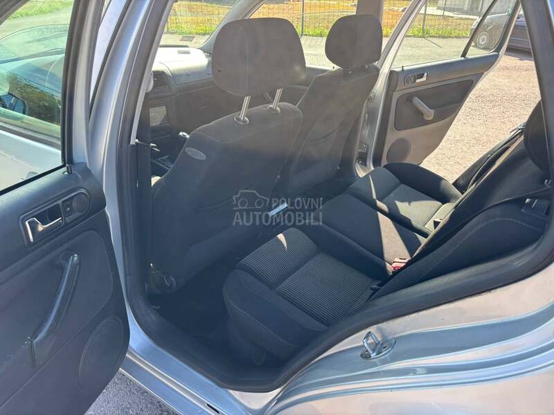 Volkswagen Golf 4 1.6 Highline