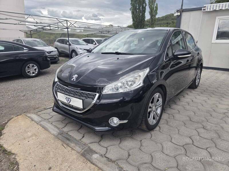 Peugeot 208 1.6 i