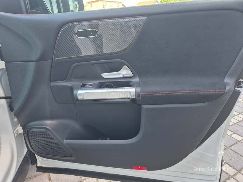 Mercedes Benz GLB 200 d 4matic