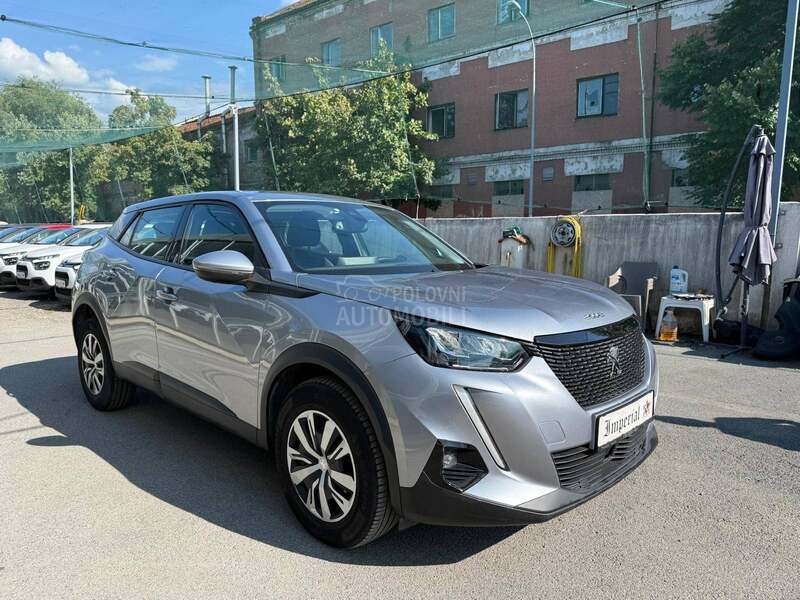 Peugeot 2008 1.2 B