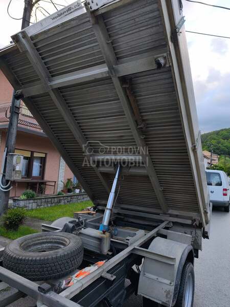 Mercedes Benz Sprinter 413 Kiper