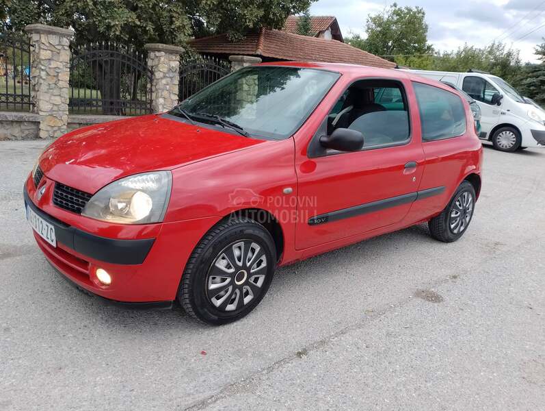 Renault Clio 16v