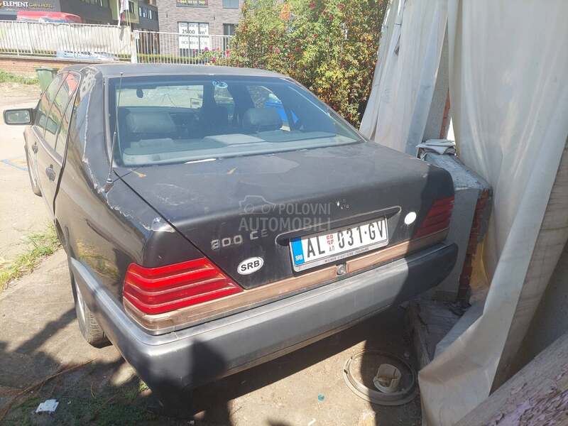 Mercedes Benz S 300 SE