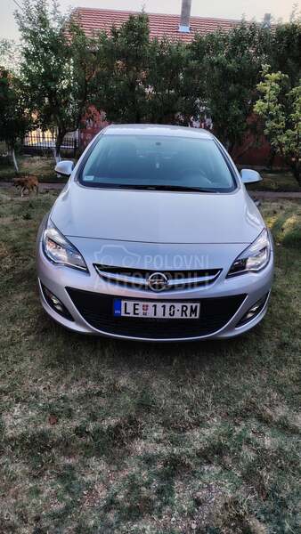 Opel Astra J 1.4 Turbo