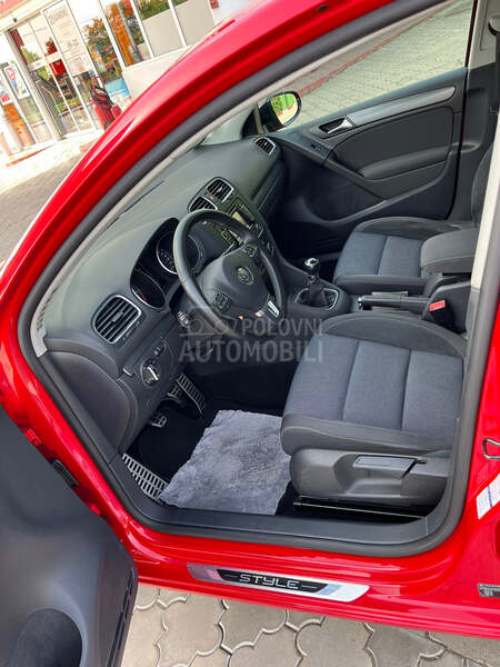 Volkswagen Golf 6 style nov