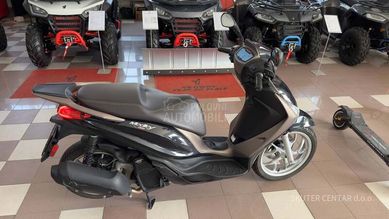 Piaggio Medley 125