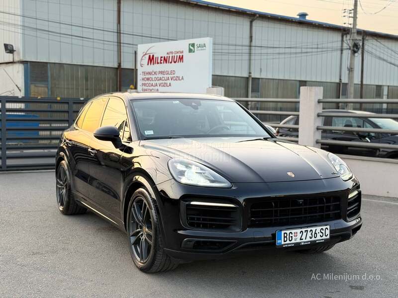 Porsche Cayenne S 2.9