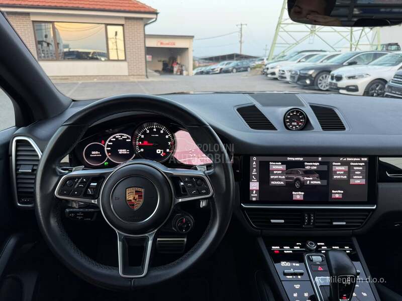 Porsche Cayenne S 2.9