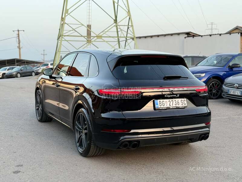 Porsche Cayenne S 2.9