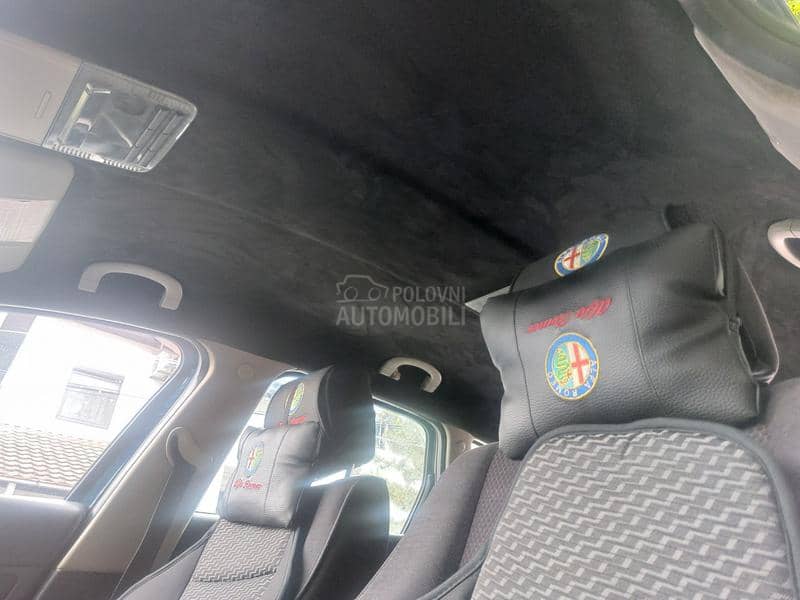 Alfa Romeo 159 JTDm Alfa Romeo 159 JTDm