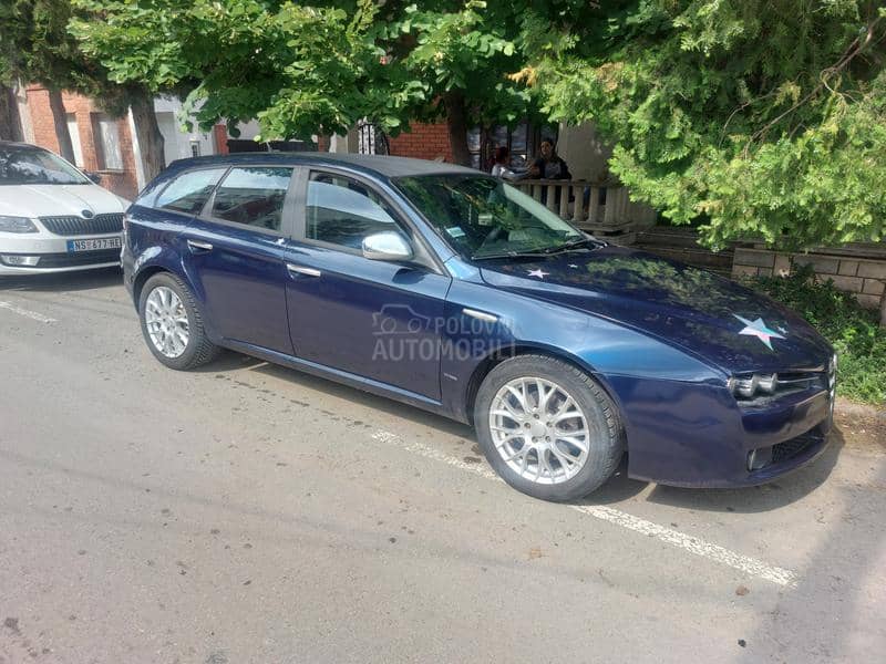 Alfa Romeo 159 JTDm Alfa Romeo 159 JTDm