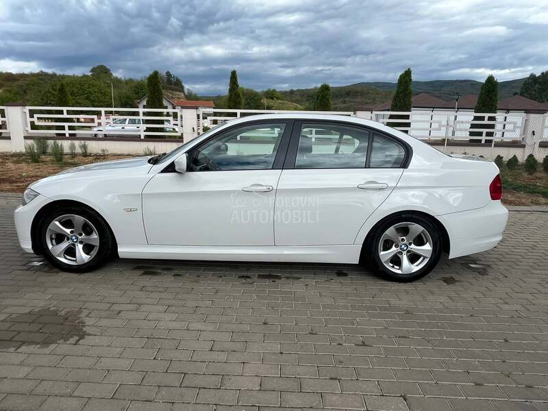 BMW 320d EfficientDinamics