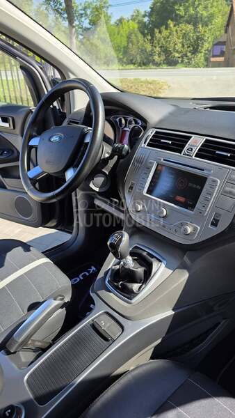 Ford Kuga 2.0TdCi TITANIUM 4X4