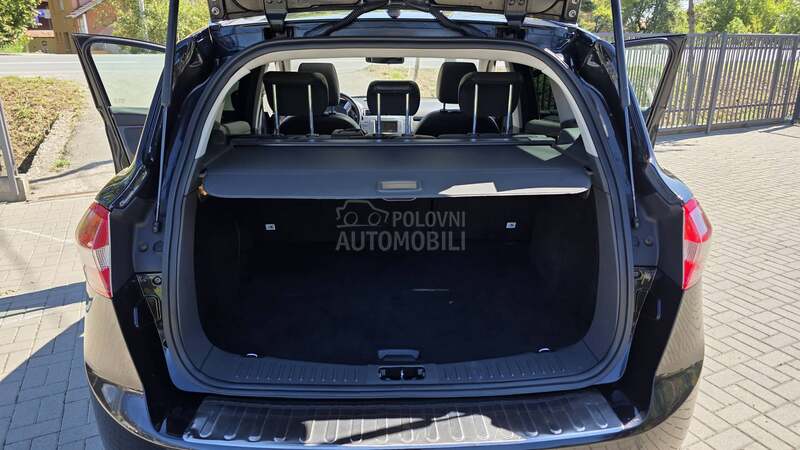 Ford Kuga 2.0TdCi TITANIUM 4X4