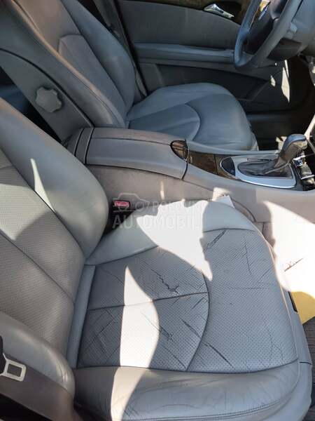 Mercedes Benz E 320 3.2