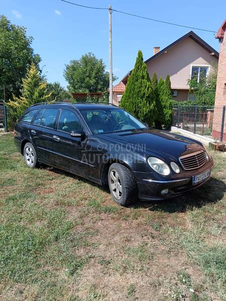 Mercedes Benz E 320 3.2