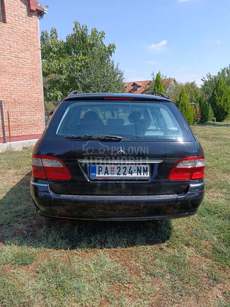 Mercedes Benz E 320 3.2