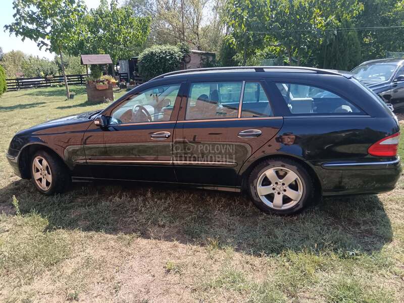Mercedes Benz E 320 3.2