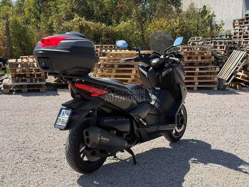 Yamaha X max 400