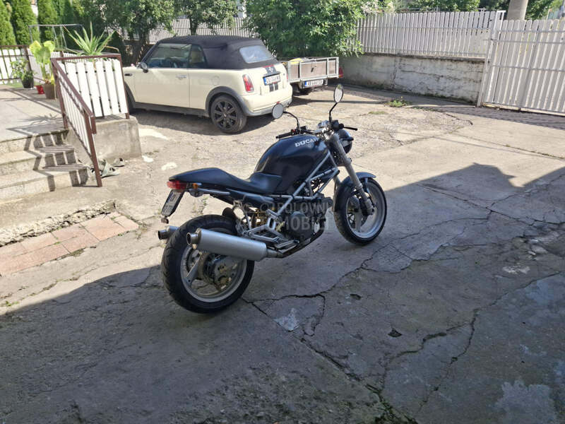 Ducati Monster 600