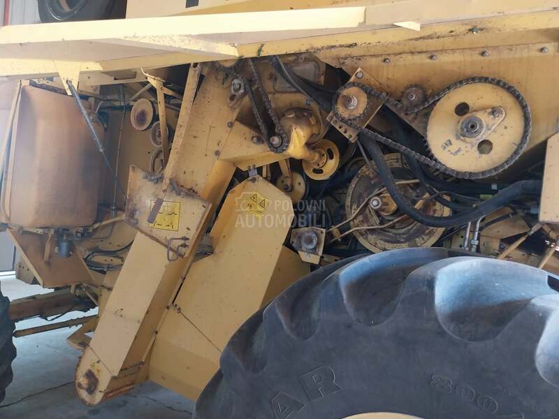 New Holland Tx 64
