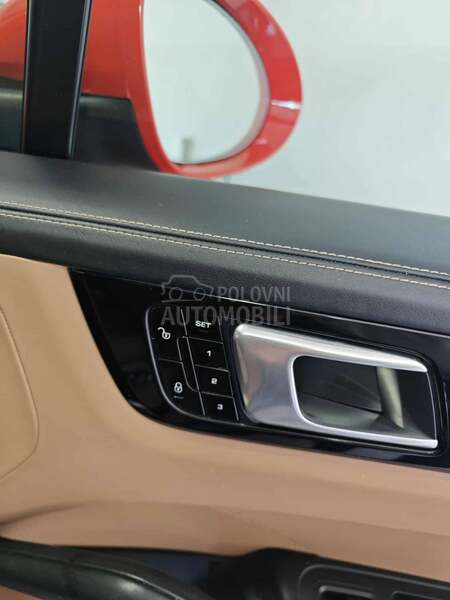 Porsche Cayenne 3.0