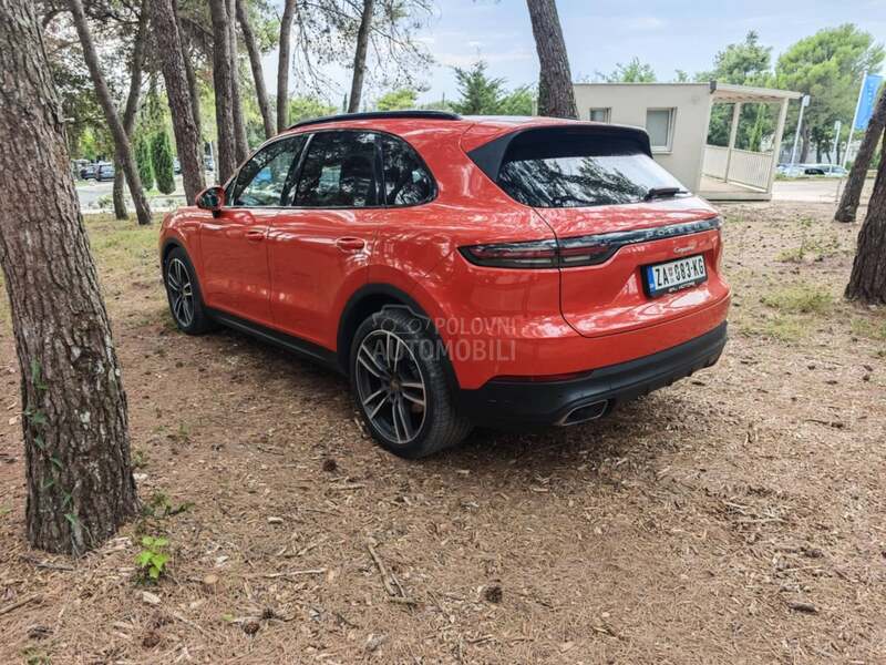 Porsche Cayenne 3.0