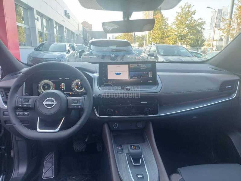 Nissan Qashqai 1.3CVT 158 TEKNA