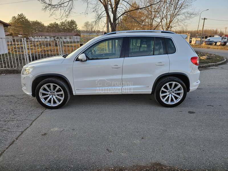 Volkswagen Tiguan 2.0TSI R LINE DSG