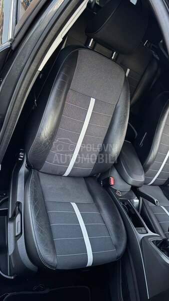 Ford Kuga 2.0TDCI/TITANIUM/