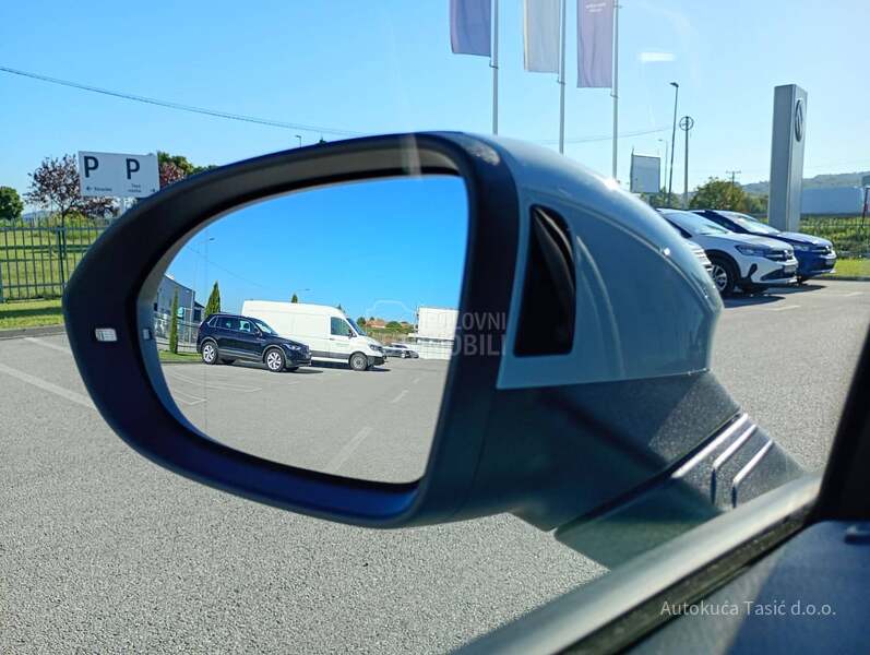 Volkswagen Golf 8 2.0TDI R Line
