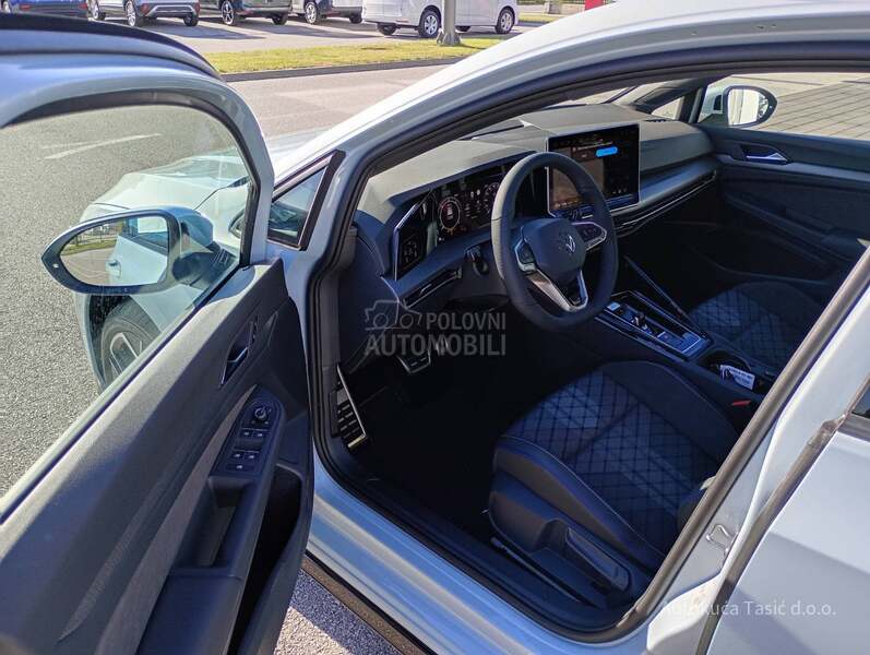 Volkswagen Golf 8 2.0TDI R Line