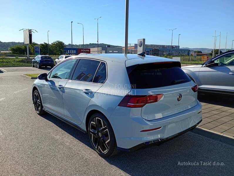 Volkswagen Golf 8 2.0TDI R Line