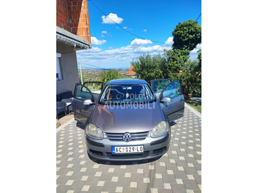 Volkswagen Golf 5 1.9 TDI 105k