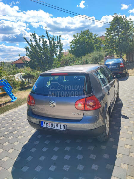 Volkswagen Golf 5 1.9 TDI 105k
