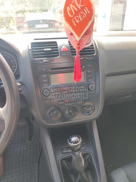 Volkswagen Golf 5 1.9 TDI 105k