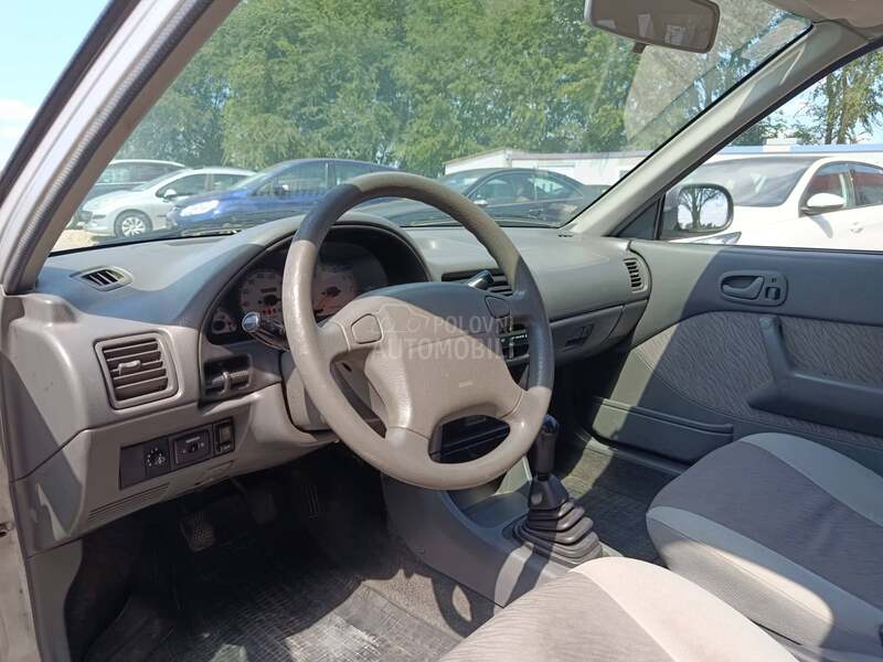 Suzuki Swift 1.0 GLX