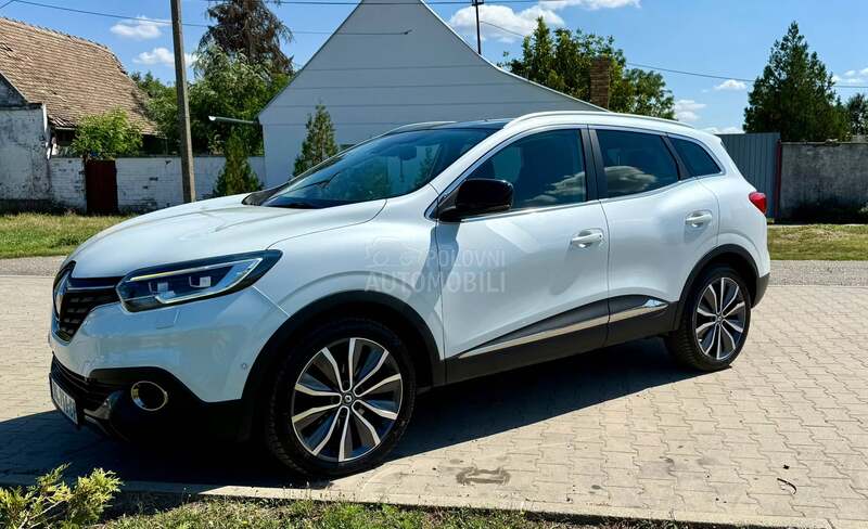 Renault Kadjar 12.2015 BOSE NOV