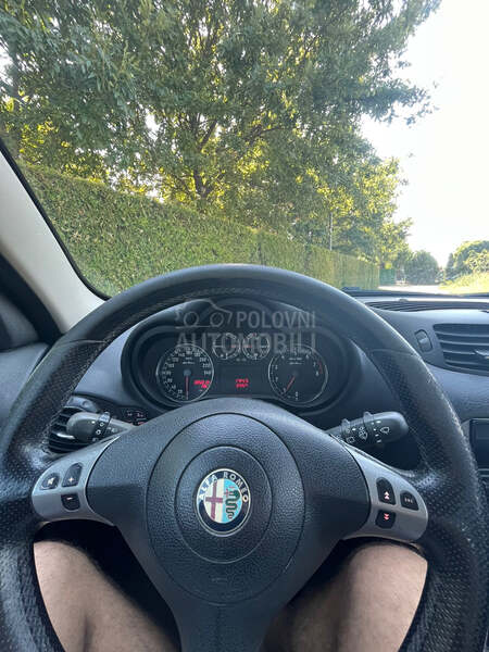 Alfa Romeo 147 1.6twinspark