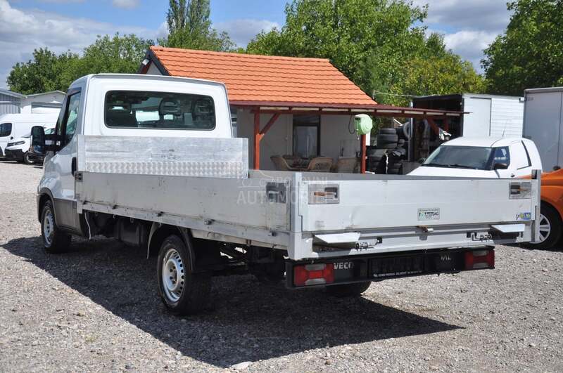 Iveco Daily 35S13 4,30M SANDUK