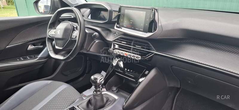 Peugeot 2008 ALURE/B.EZ ULAGANJA/
